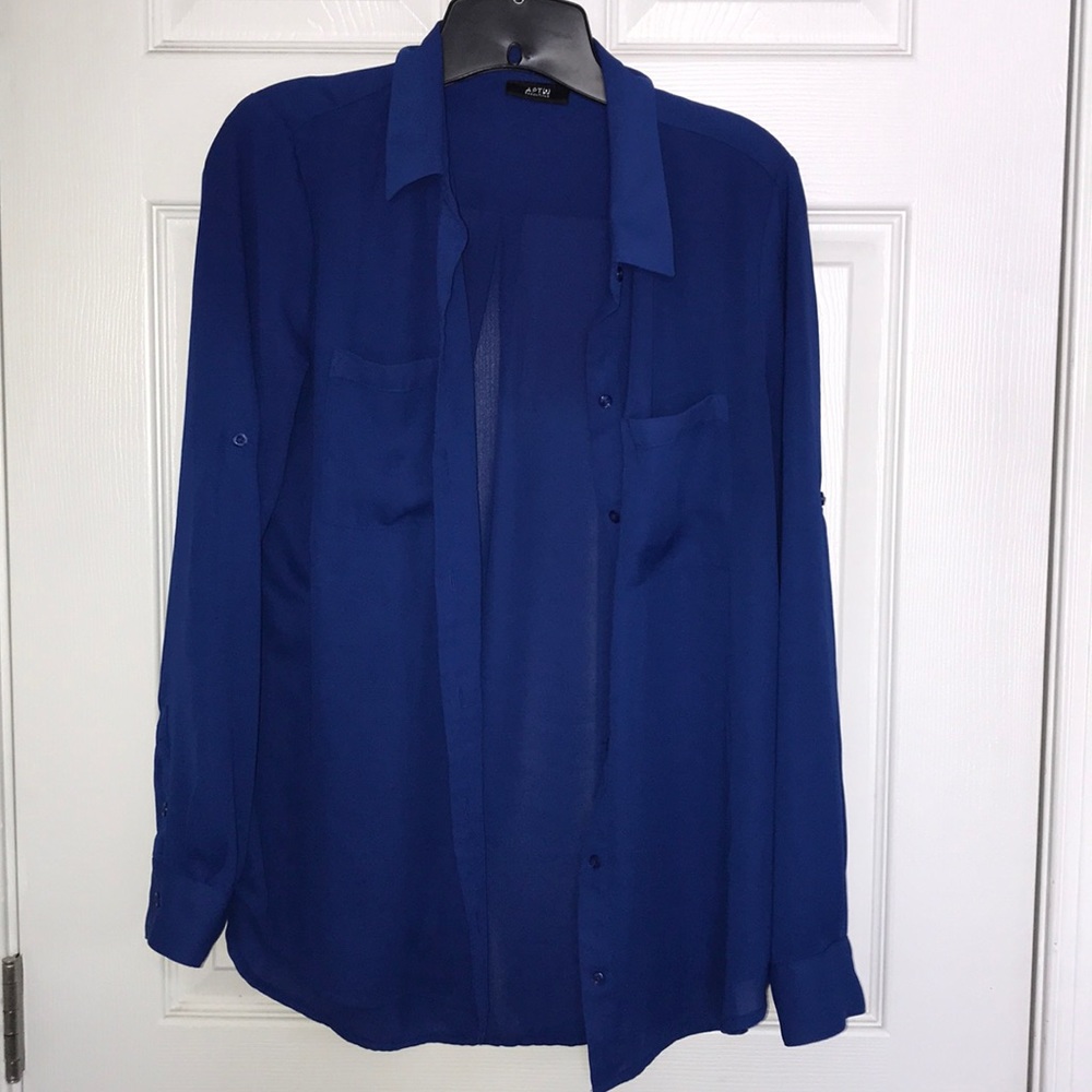 Long sleeve button up blouse